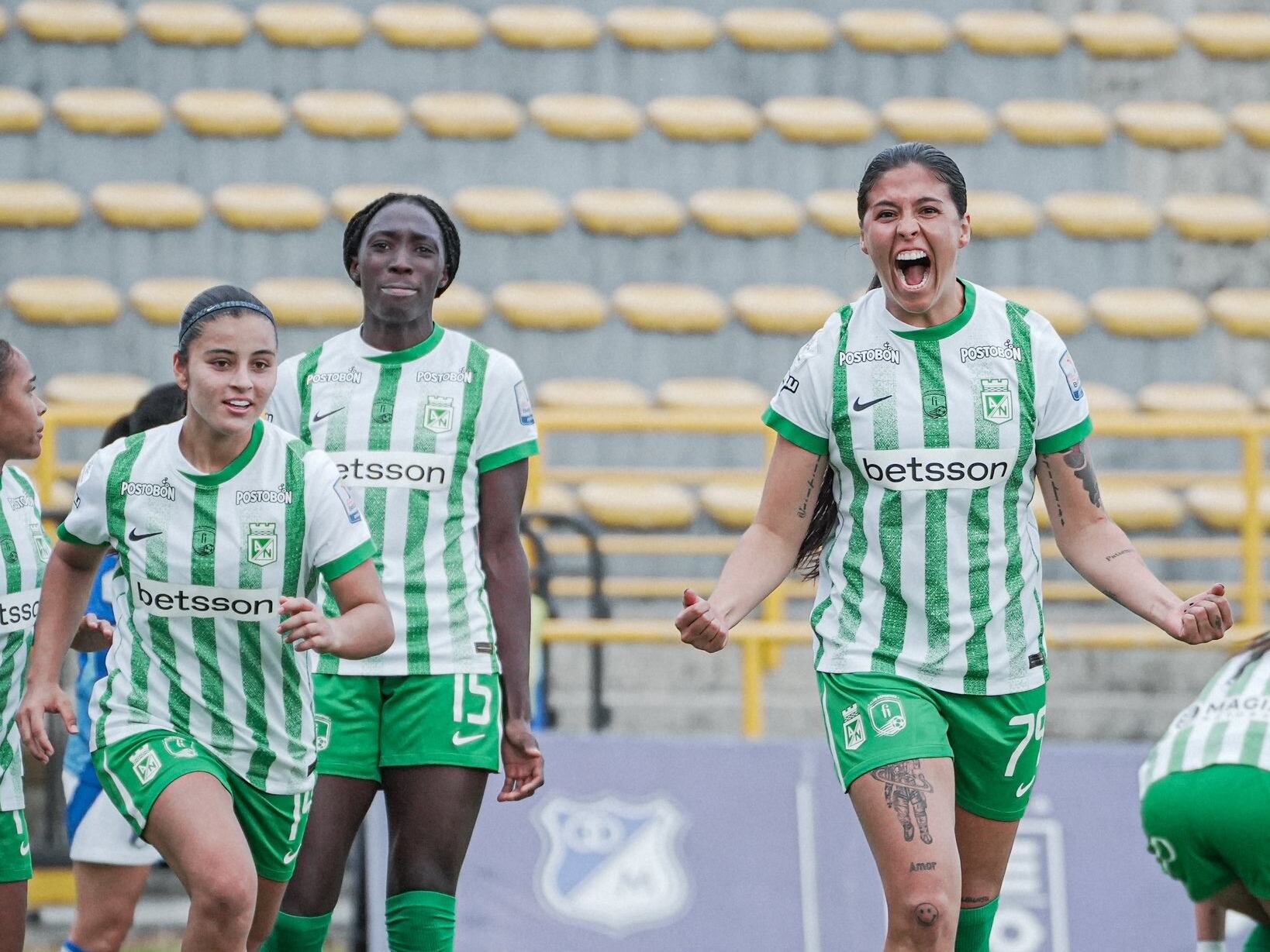 Kelly Restrepo festeja el gol del triunfo de Nacional / Twitter: @naloficialfem,