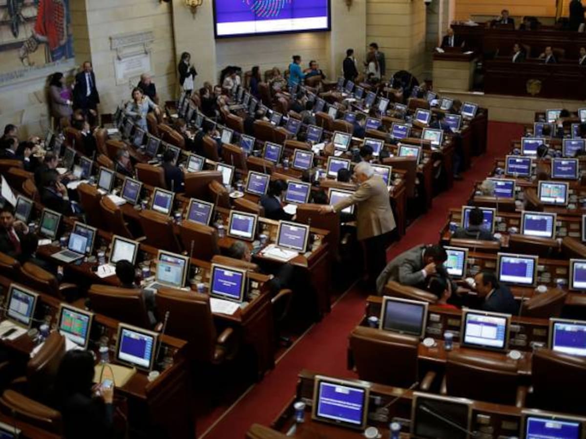 Lluvia de proyectos para castigar a violadores y asesinos de niños