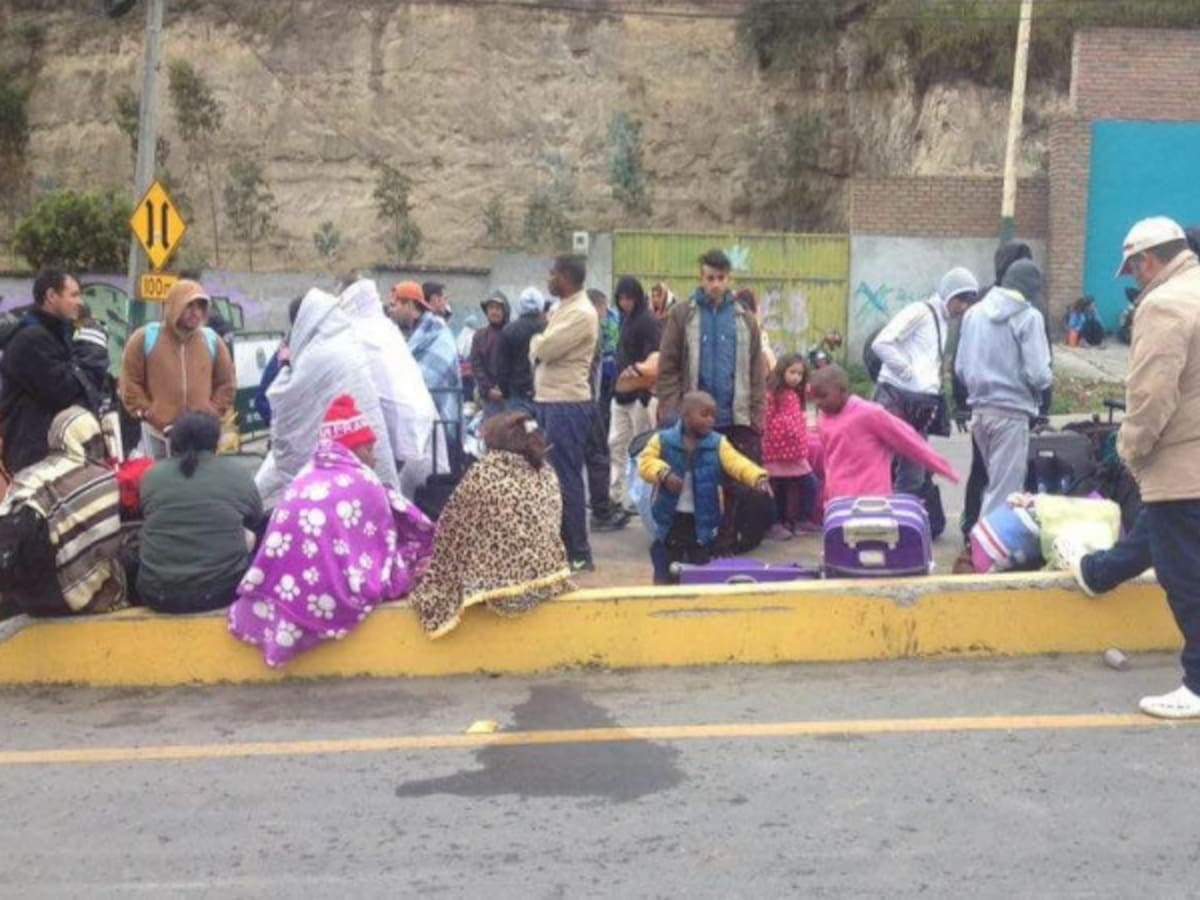 Venezolanos esperan reapertura en Rumichaca