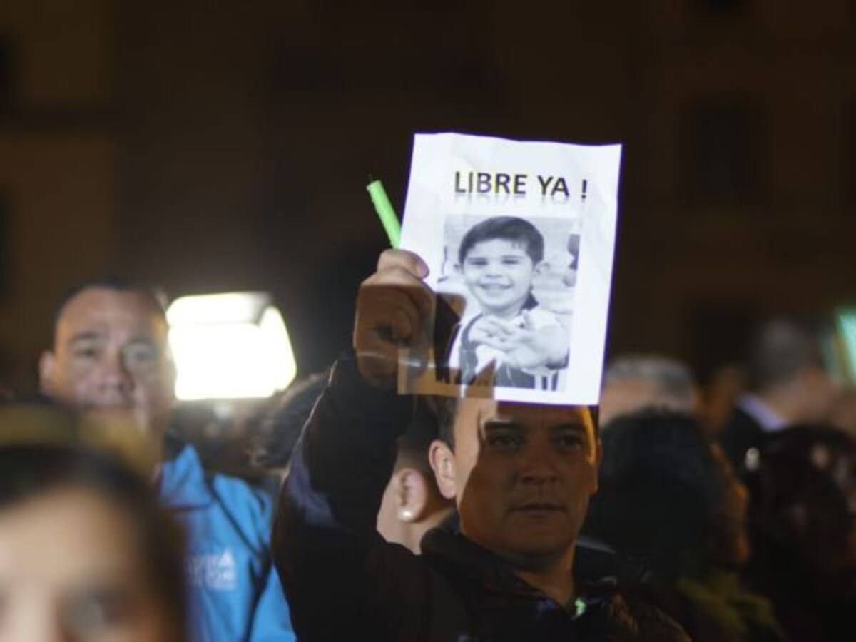 Realizan 'Plantón' en la Plaza de Bolívar por la liberación de Cristo José