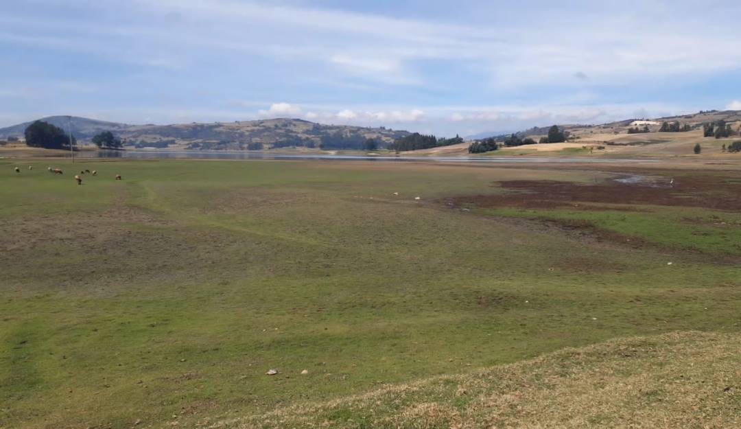 También se pide que se delimite la cota de la represa. Foto: Caracol Radio. 