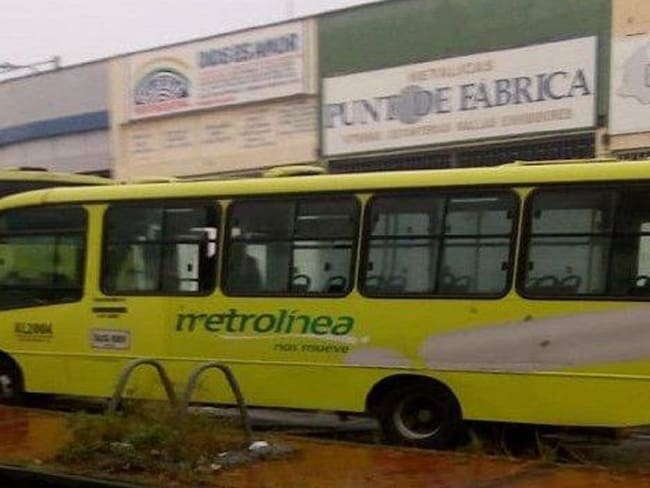 Otro choque de buses de Metrolínea