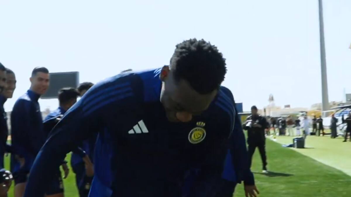 VIDEO | Cristiano Ronaldo le dio la bienvenida a Jhon Durán en Al-Nassr