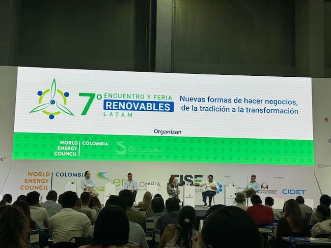 Panel del Encuentro de Energías Renovables en Barranquilla