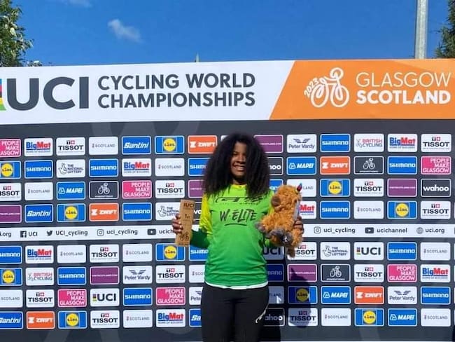 ¡Histórico! Guadalupe Palacios se convierte en tetracampeona del mundo en BMX.