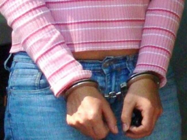 Capturada mujer requerida en extradición