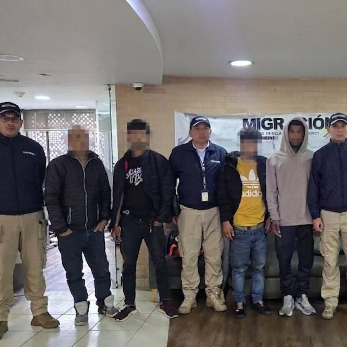 Frustraron robo a droguería en Bogotá: capturaron y expulsaron del país a ladrones