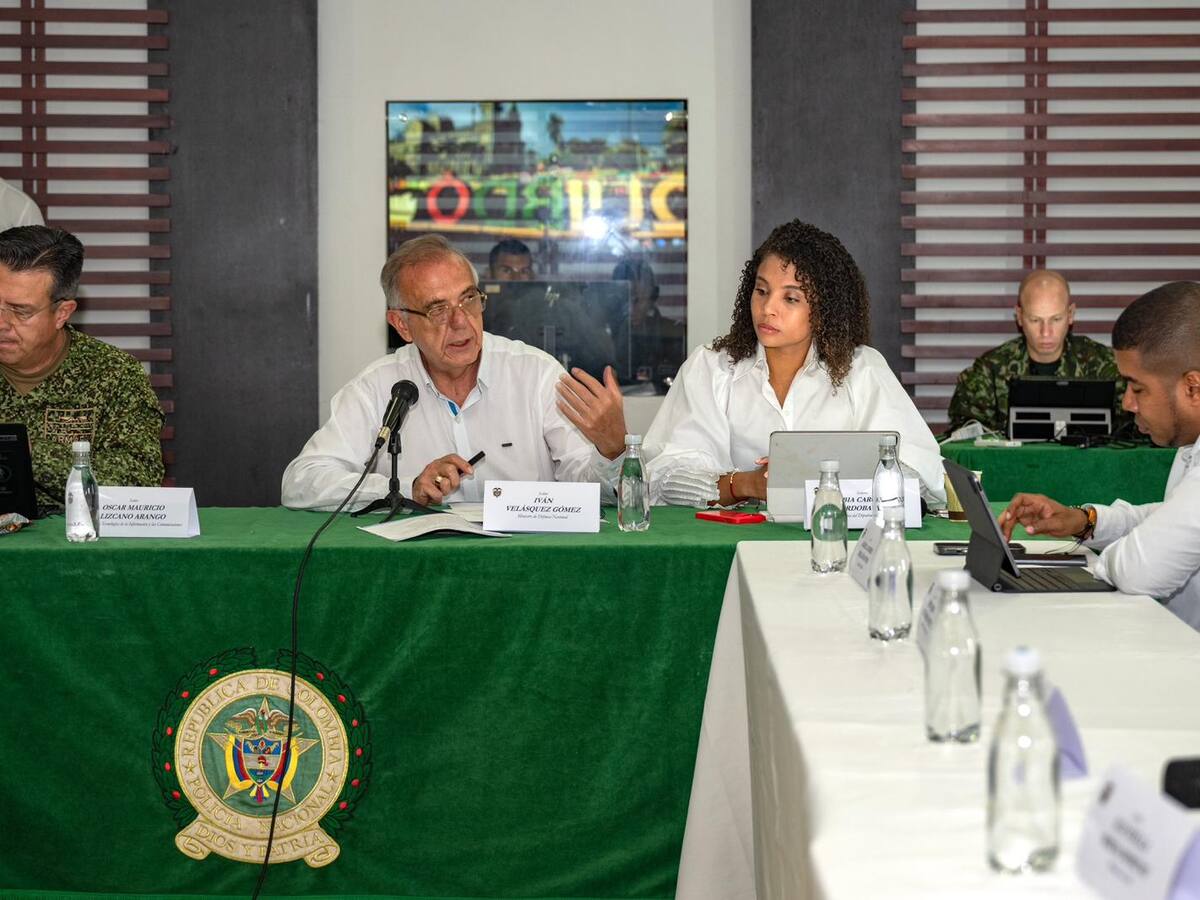 MinDefensa anuncia refuerzo de seguridad en Chocó y medidas contra grupos criminales