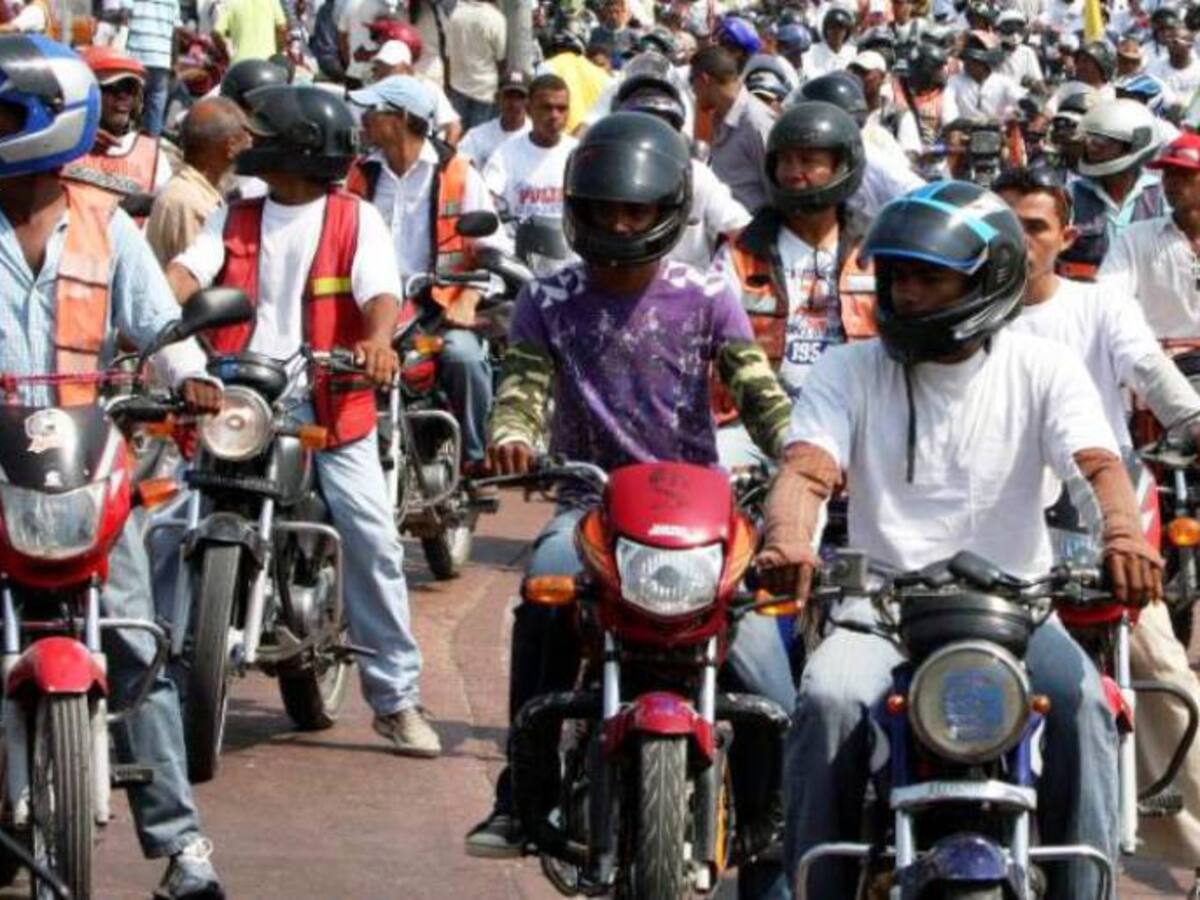 Centro Democrático denuncia que 80 mil mototaxistas en Cartagena no tienen seguridad social