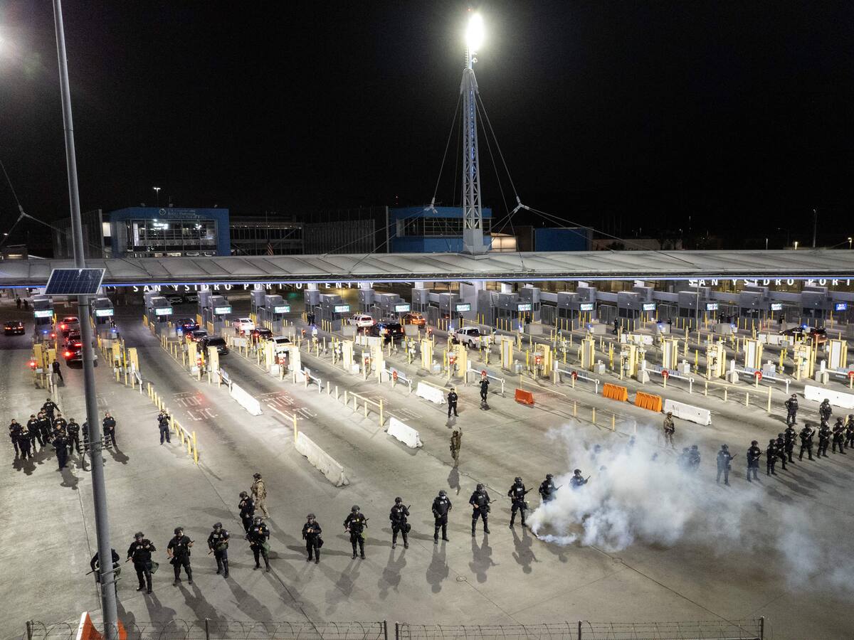 EE.UU. refuerza la seguridad en frontera y aumenta capacidad en centros de detenciones