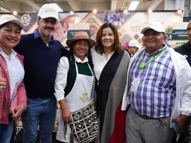 Abren convocatoria para financiar proyectos productivos a productores y campesinos