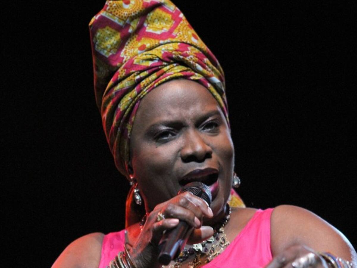 La cantante africana Angélique Kidjo habla sobre su disco en honor a Celia Cruz
