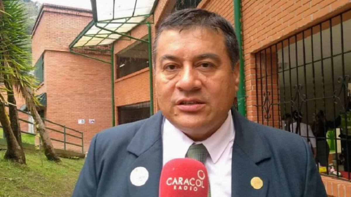 Detención domiciliaria para concejal Víctor Hugo Cortés