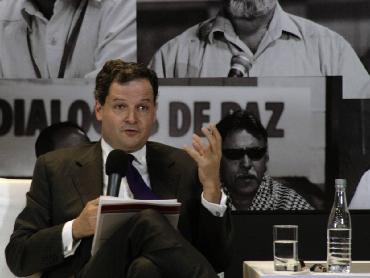 Por ahora es difícil un encuentro Pastrana – Timochenko: Alto comisionado