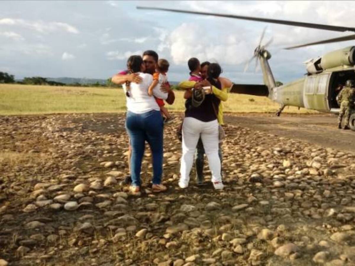 Rescatan a dos personas secuestradas por ELN en Arauca