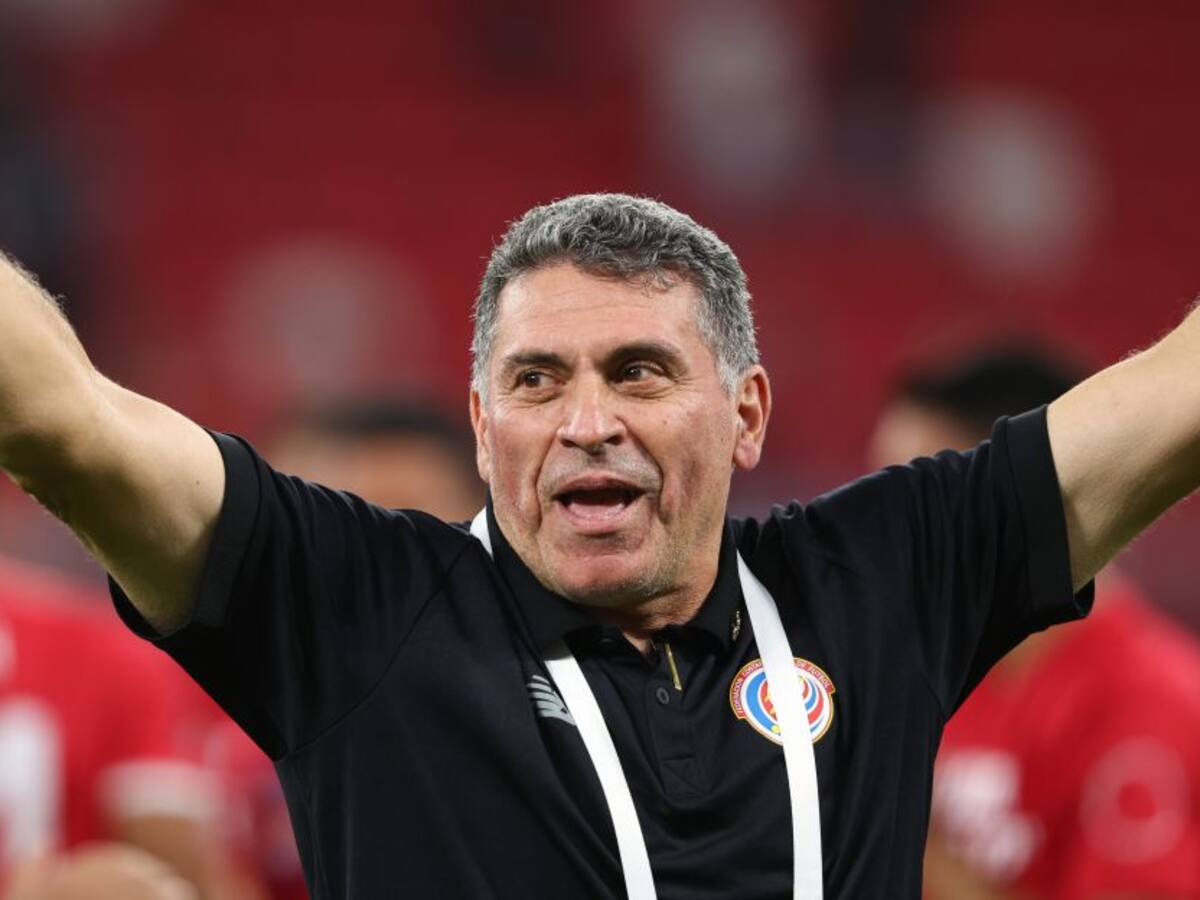 Luis Fernando Suárez explicó los motivos para renovar con Costa Rica