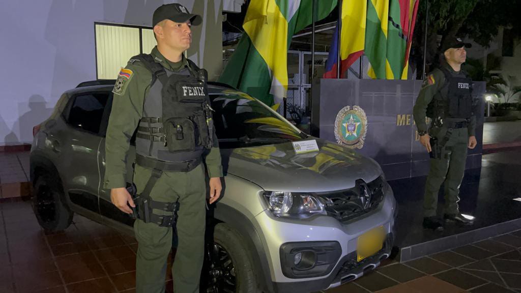 Es de anotar que este vehículo era transportado en una grúa y gracias a información ciudadana donde manifestaron de la posibilidad que fuera hurtado, fue traslado a las instalaciones de la SIJIN, donde al verificar la matrícula se logra determinar que el automotor registraba como hurtado.