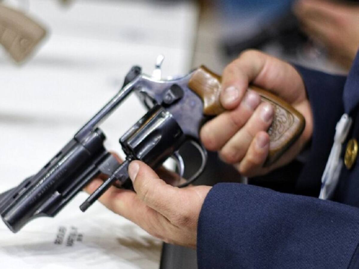 Se suspenden los permisos para el porte de armas de fuego