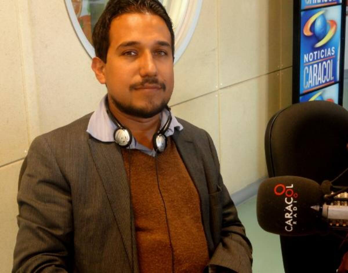 Omar Fabián Rivera, Sociólogo experto en barras bravas