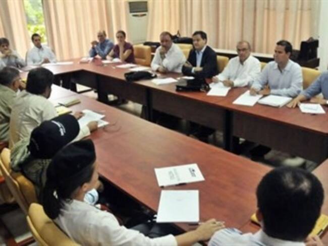 No me pararé de la mesa mientras haya voluntad de paz: Santos