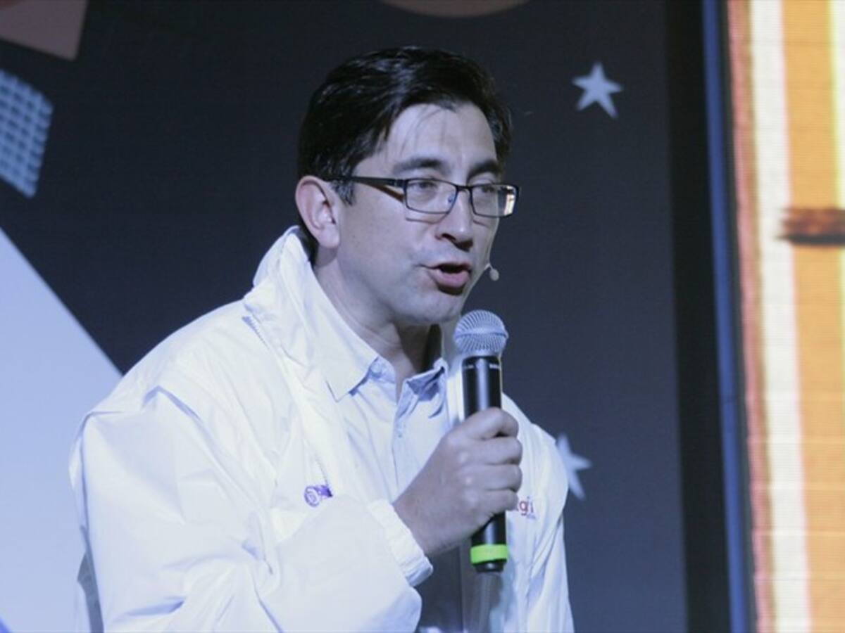 “Privatizar no es el único camino para la ETB”: Diego Molano, nuevo presidente de la empre