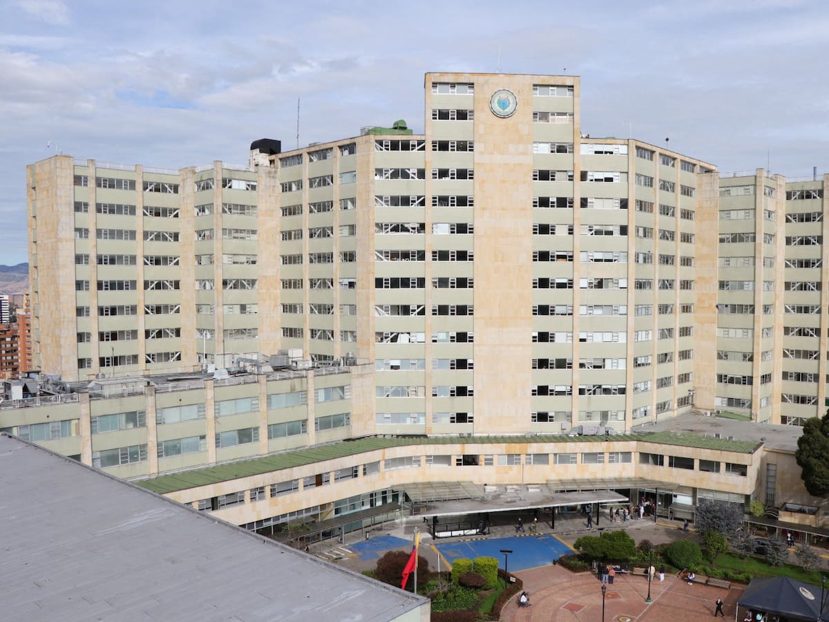 27 sobrevivientes del accidente aéreo en Putumayo luchan por su vida en Hospital Militar en Bogotá