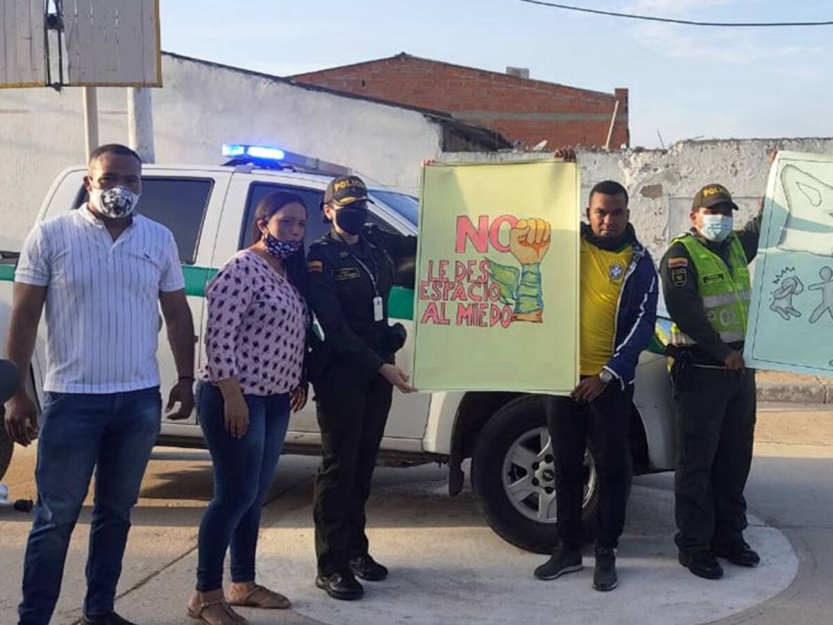 Con dramatizados, la Policía de Cartagena previene violencia intrafamiliar