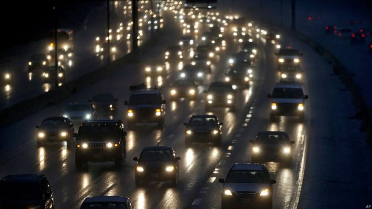 En los días previos a la conmemoración, miles de personas atraviesan el país para reunirse con sus familias y cenar juntos el cuarto jueves de noviembre.