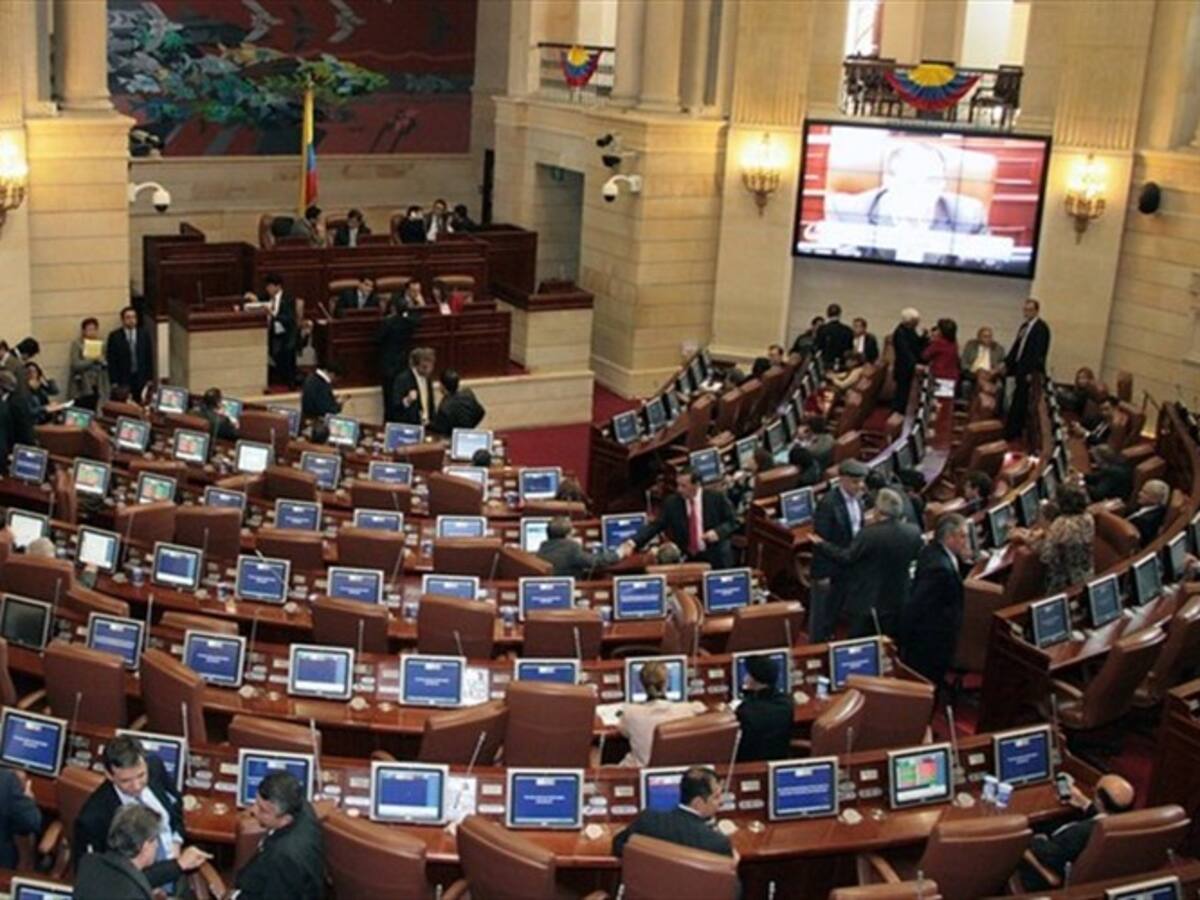 Senado nuevamente aplaza discusión del reglamento de la JEP