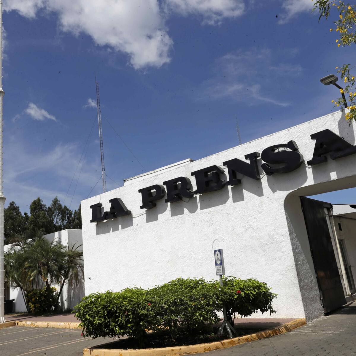 Nicaragua deja Unesco por un premio al diario La Prensa