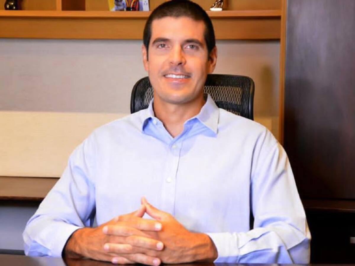 “Seguimos comprometidos con la recuperación económica”: Juan Pablo Vélez