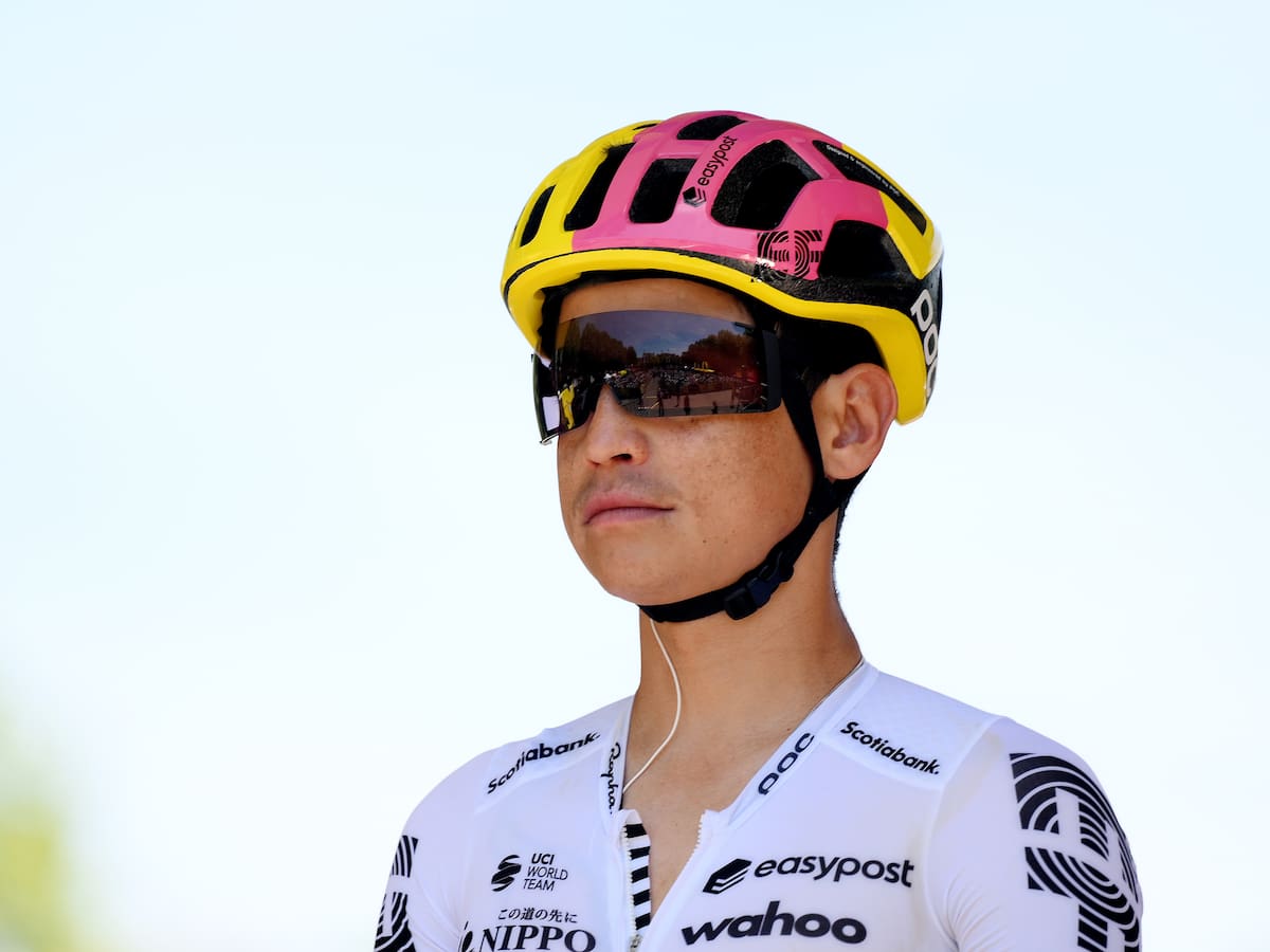 Esteban Chaves se retira del Tour de Francia por una caída