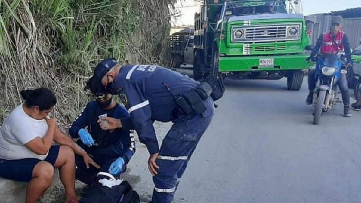 Mujer fue atropellada por una volqueta, en Marmato, Caldas