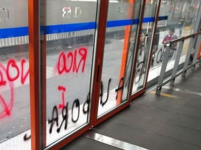 Actos vandálicos en Bogotá dejan 20.000 millones de pesos en pérdidas