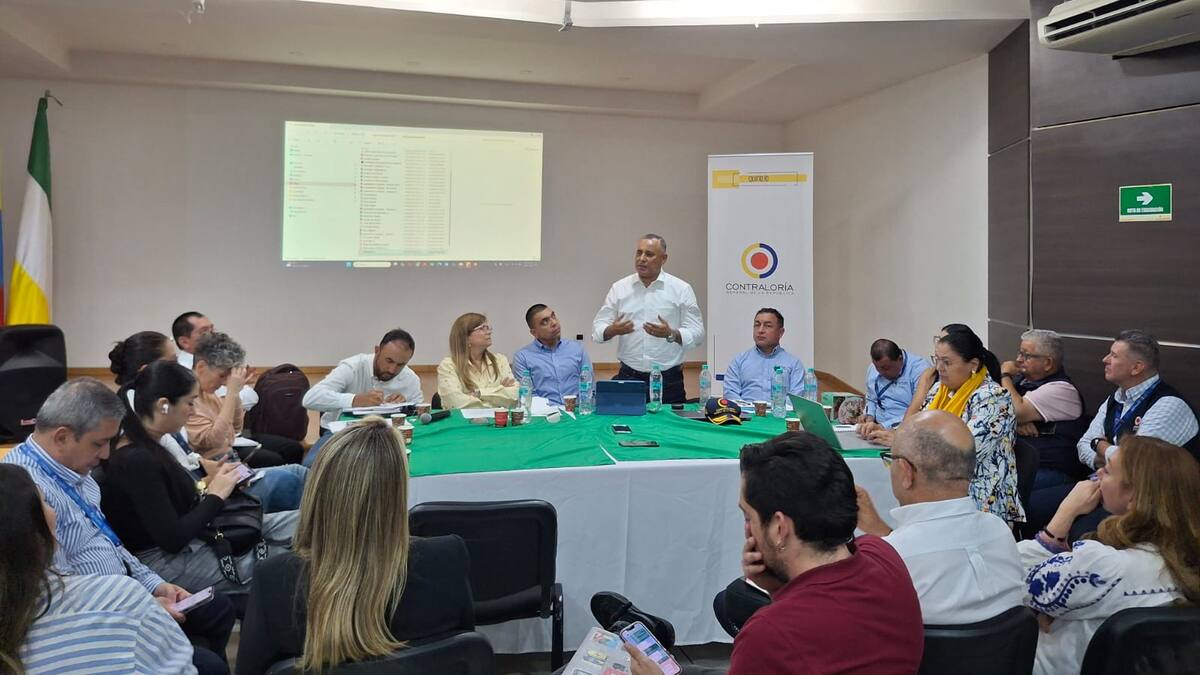 El representante a la cámara, John Edgar Pérez