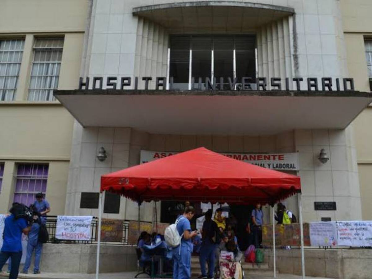 Grupo especial del CTI de la Fiscalía entra a investigar en el Hospital Universitario del Valle
