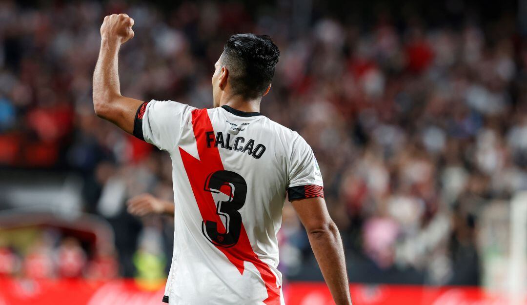 Falcao festeja su cuarta anotación en la presente Liga de España.