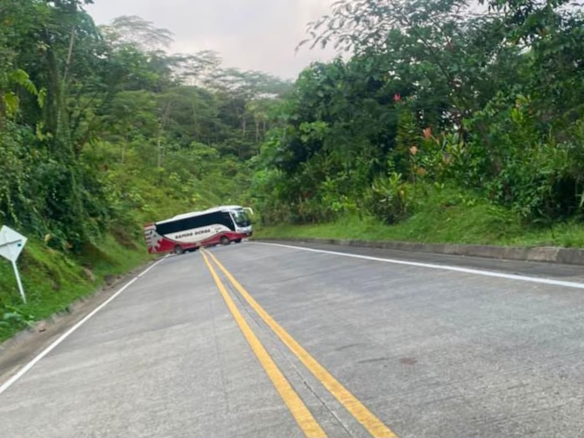 La Asociación de Transportadores de Carga calificó las vías del Chocó como zonas de guerra
