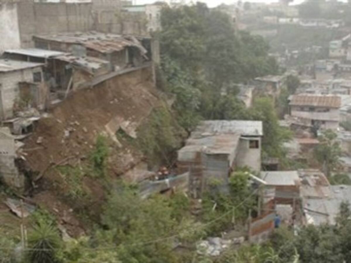 Distrito entregará $40 millones a cada familia que vive en zonas de alto riesgo