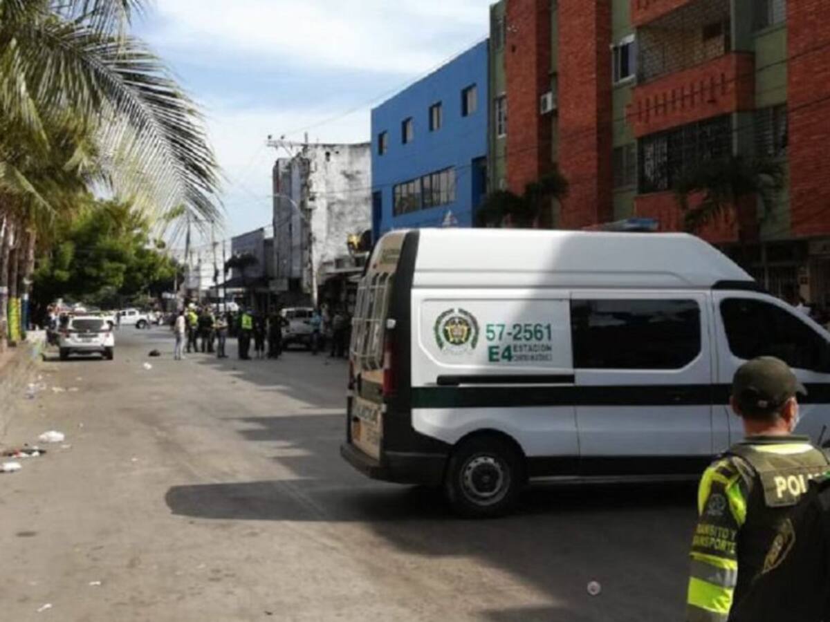 Granada sin detonar, fue lanzada por sujetos en moto en Barranquilla
