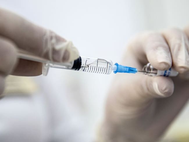 Colombia adquirió 20 millones de dosis de vacunas contra el COVID-19