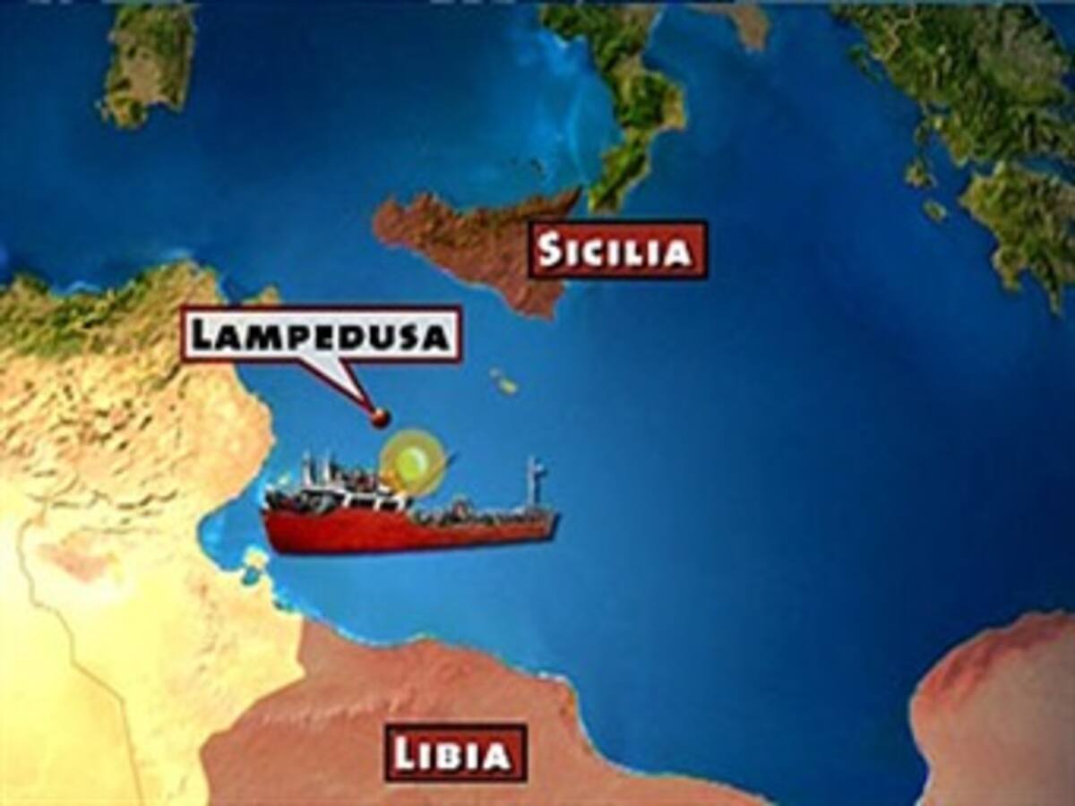 Los 20 supervivientes del naufragio lograron salvarse aferrados ocho horas a los restos del barco