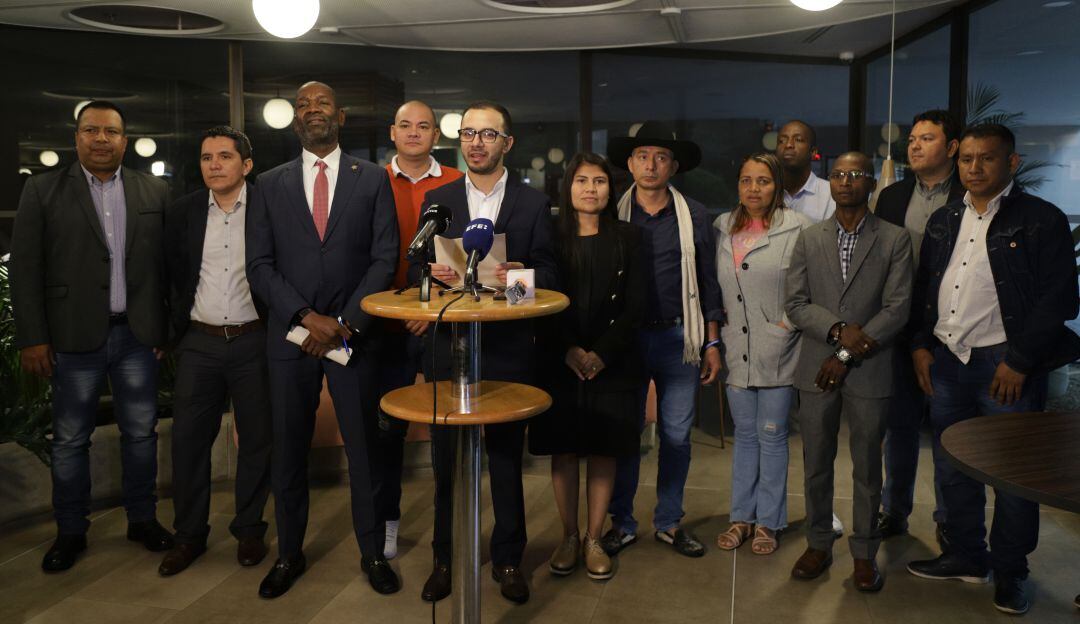 Representantes de curules de paz reciben capacitación sobre sus funciones en el Congreso. 