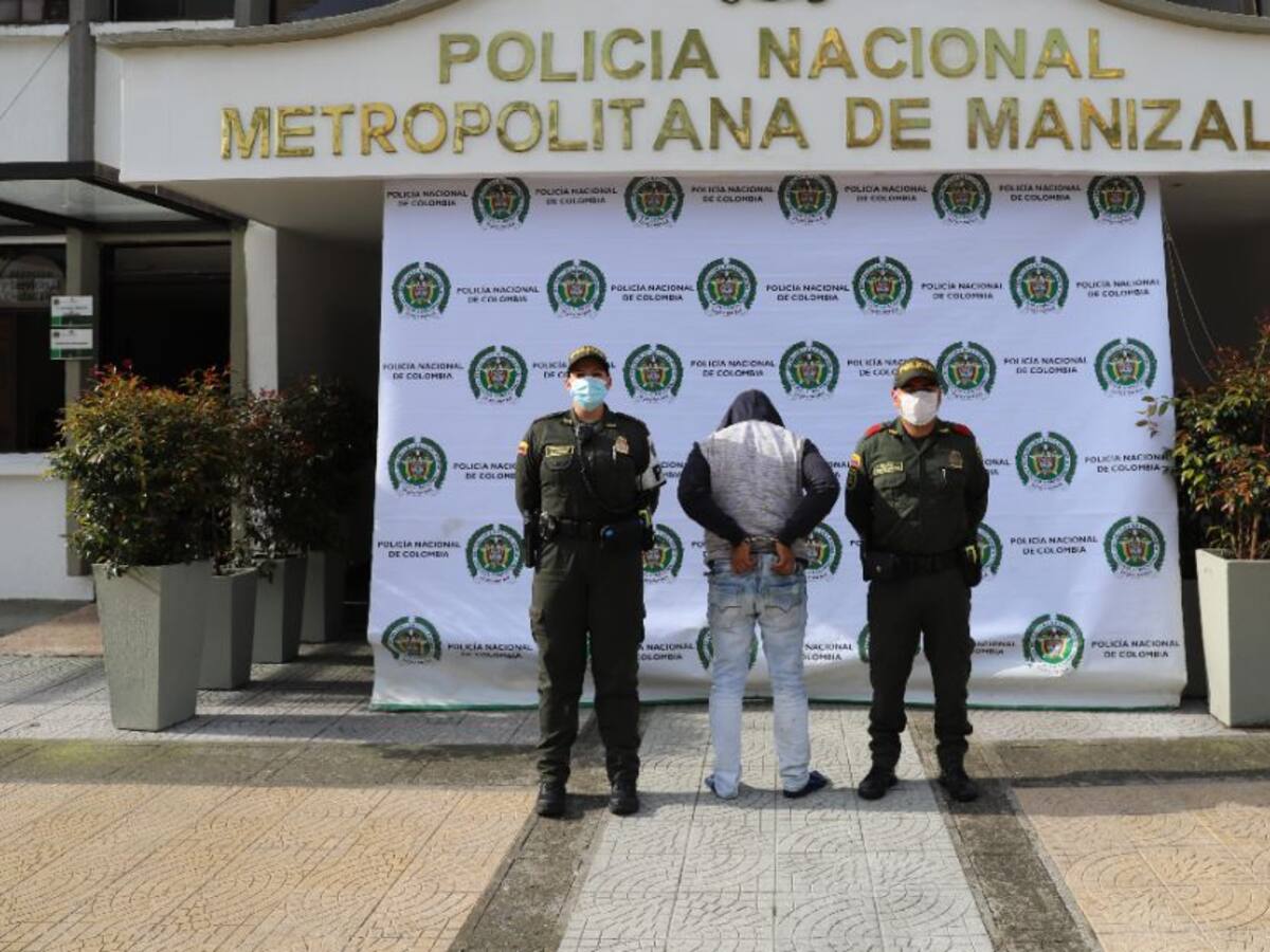 Comunidad de Manizales ayudó a capturar un hombre por posible robo de carro