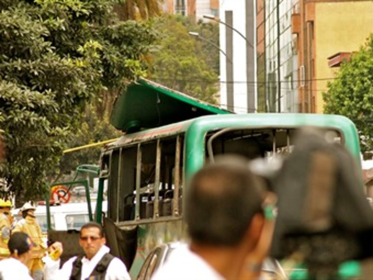 Scotland Yard y FBI colaboran en investigación de atentado en Bogotá