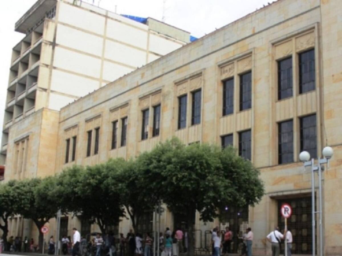 Extrabajadores de la Alcaldía reclaman sus liquidaciones salariales