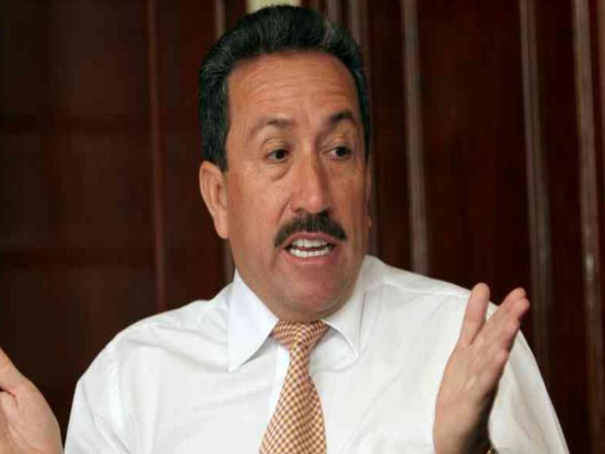 Recibí el apoyo de las autodefensas para la gobernación: Hugo Aguilar