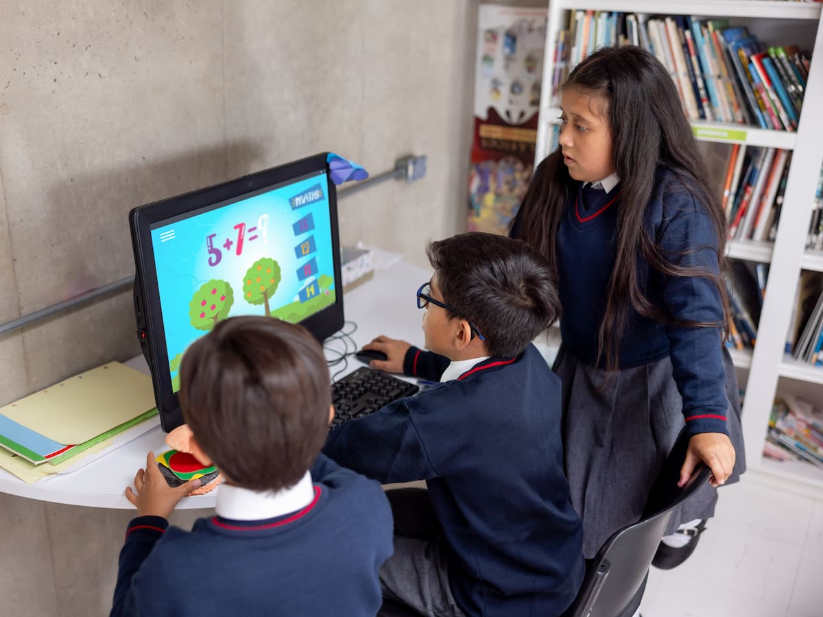 Calendario escolar completo de 2025 para colegios en Bogotá: Semana Santa y días de vacaciones