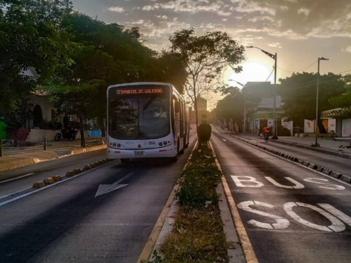 Transmetro aumentará buses en circulación a partir del lunes
