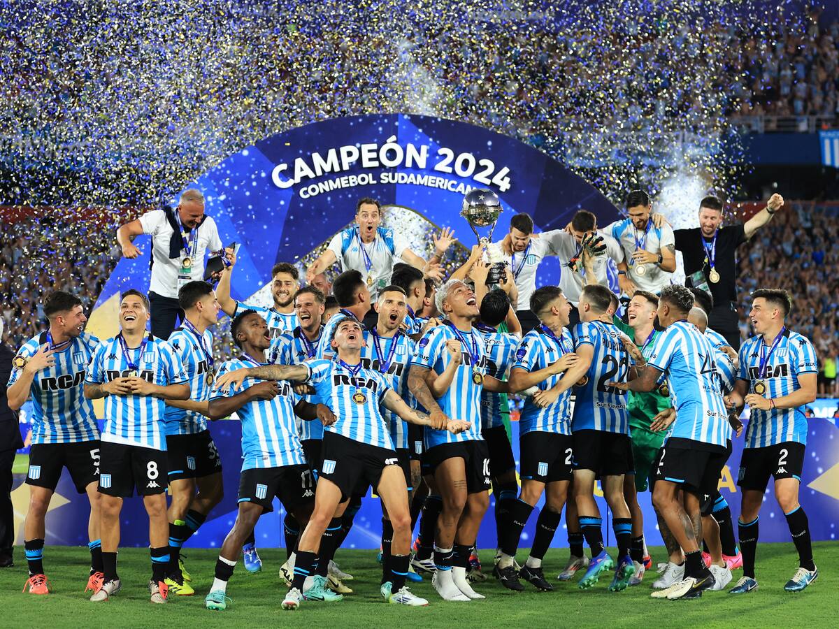 Gustavo Costas quiere a otro colombiano en Racing: se armó una gran polémica por su pedido